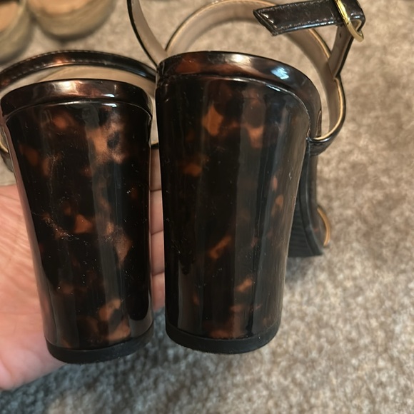 Leopard printed heels - Picture 2 of 3